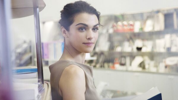 Rachel Weisz on set of L'Oreal. Paris Revitalift campaign © MODTV