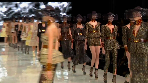 The Look of Alexander McQueen Spring Summer 2013 - photo © MODTV